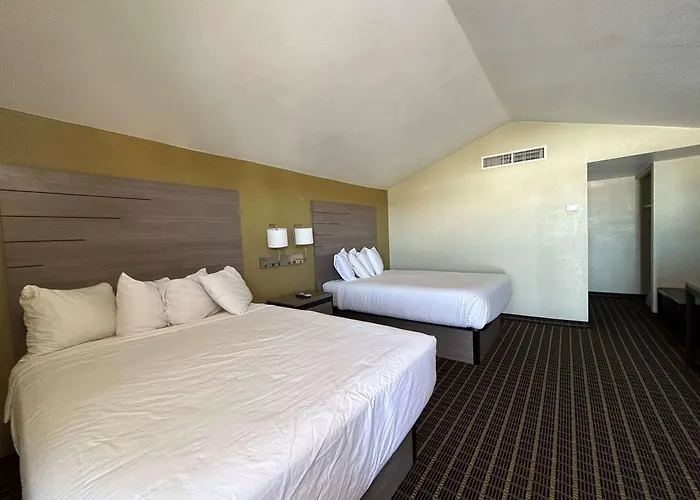 Surestay By Best Western Chambers Petrified Forest